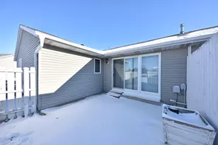 1687 Nature Trail, Hartford, WI 53027 - Photo 18