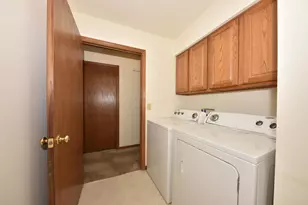 1687 Nature Trail, Hartford, WI 53027 - Photo 14