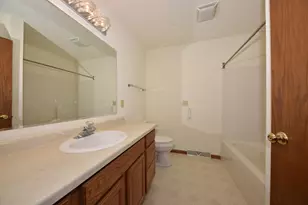 1687 Nature Trail, Hartford, WI 53027 - Photo 10