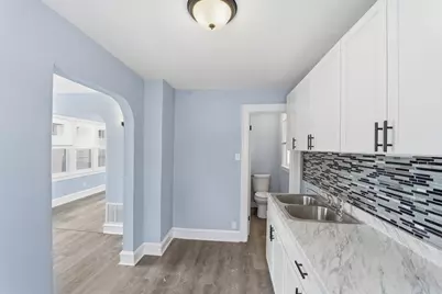 5257 N 34th St, Milwaukee, WI 53209 - Photo 2