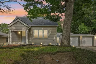 536 N 116th St, Wauwatosa, WI 53226 - Photo 1