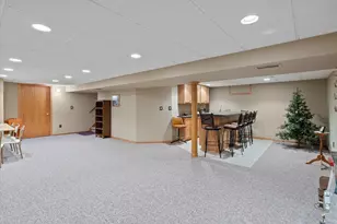 5923 Sunny Ln, Cedarburg, WI 53024 - Photo 26