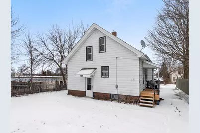1014 S 20th St, Manitowoc, WI 54220 - Photo 4