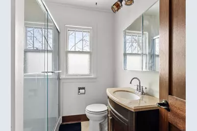 1014 S 20th St, Manitowoc, WI 54220 - Photo 8