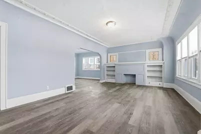 2875 N 50th St #2877, Milwaukee, WI 53210 - Photo 2