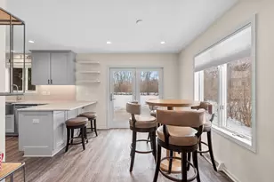 627 N Dries St, Saukville, WI 53080 - Photo 10