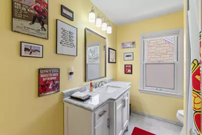 2550 N 96th St, Wauwatosa, WI 53226 - Photo 14