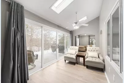 7508 W Mequon Square Dr #3, Mequon, WI 53092 - Photo 8