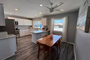 5637 S Quality Ave, Cudahy, WI 53110 - Photo 4