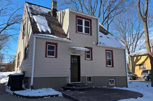 175 N Park St, Whitewater, WI 53190 - Photo 2