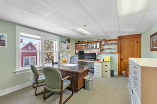 N90W16995 Appleton Ave, Menomonee Falls, WI 53051 - Photo 10