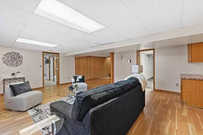 7170 S Countryside Dr, Franklin, WI 53132 - Photo 30