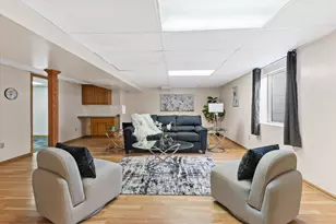 7170 S Countryside Dr, Franklin, WI 53132 - Photo 40