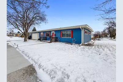 2923  Wedemeyer St, Sheboygan, WI 53081 - Photo 2
