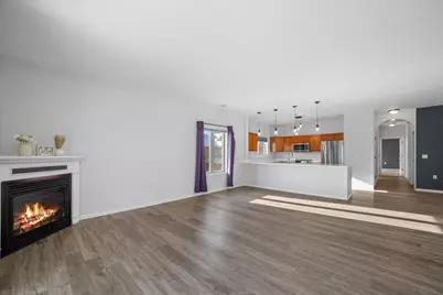 1500  Gabriel Dr #5, Waukesha, WI 53188 - Photo 8