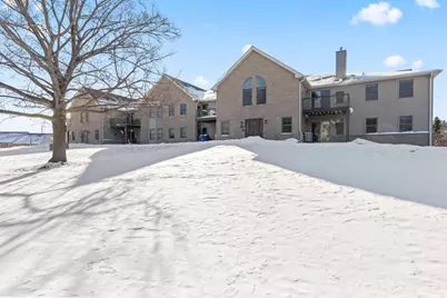 952  Oconomowoc Pkwy, Oconomowoc, WI 53066 - Photo 34