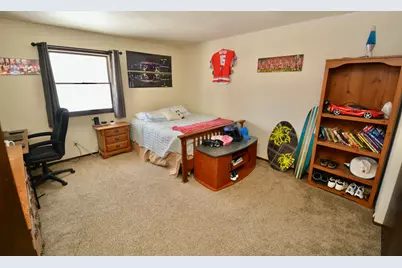 716  St. Johns Dr #718, Delafield, WI 53018 - Photo 34