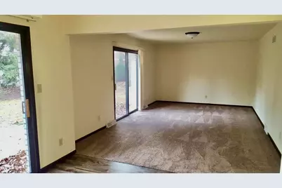 716  St. Johns Dr #718, Delafield, WI 53018 - Photo 16