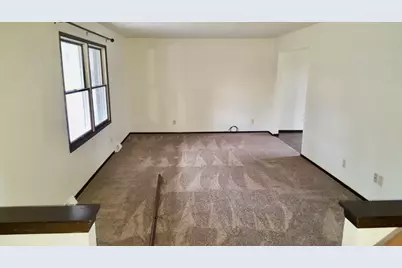 716  St. Johns Dr #718, Delafield, WI 53018 - Photo 10