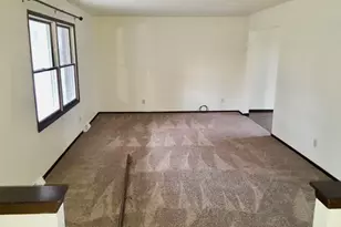 716 St Johns Dr, Delafield, WI 53018 - Photo 10