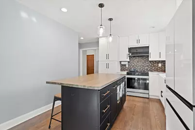 305  Sunny Ln, Thiensville, WI 53092 - Photo 16