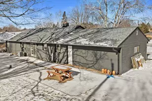 305 Sunny Ln, Thiensville, WI 53092 - Photo 32