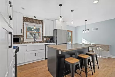 305  Sunny Ln, Thiensville, WI 53092 - Photo 14