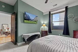 606 W Wisconsin Ave, Milwaukee, WI 53203 - Photo 14