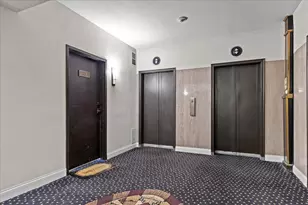 606 W Wisconsin Ave, Milwaukee, WI 53203 - Photo 26