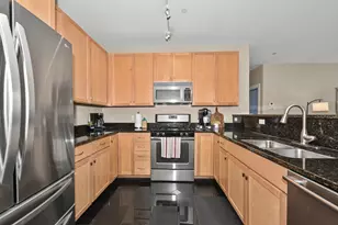 1925 N Water St, Milwaukee, WI 53202 - Photo 4