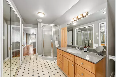 4864 N Hollywood Ave, Whitefish Bay, WI 53217 - Photo 26