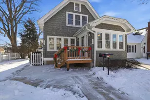 117 Harrison Ave, Waukesha, WI 53186 - Photo 2