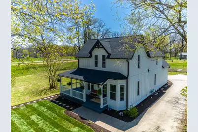 397 W Geneva St, Williams Bay, WI 53191 - Photo 8