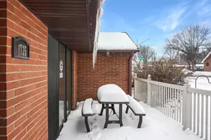 1735 S Oneida St, Green Bay, WI 54304 - Photo 30