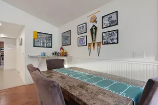 1735 S Oneida St, Green Bay, WI 54304 - Photo 8