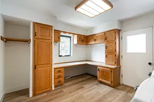 12500 W Scarborough Dr, New Berlin, WI 53151 - Photo 28