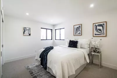 12500 W Scarborough Dr, New Berlin, WI 53151 - Photo 38