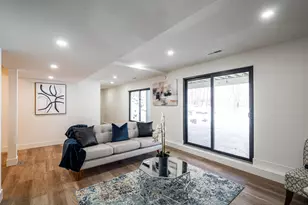 12500 W Scarborough Dr, New Berlin, WI 53151 - Photo 14