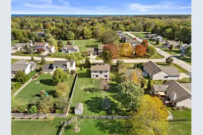 6322  Newcastle Ln, Racine, WI 53402 - Photo 42