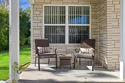 6322  Newcastle Ln, Racine, WI 53402 - Photo 2