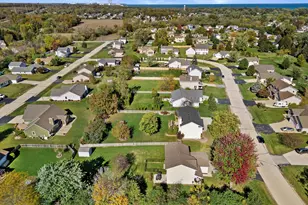 6322 Newcastle Ln, Racine, WI 53402 - Photo 46