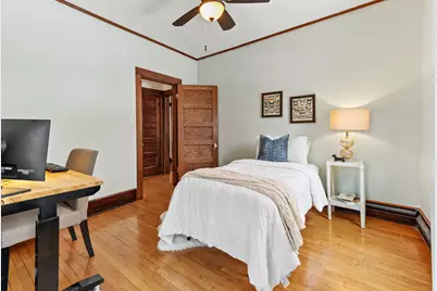 2410 E Stratford Ct, Shorewood, WI 53211 - Photo 38