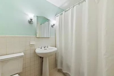 2410 E Stratford Ct, Shorewood, WI 53211 - Photo 18