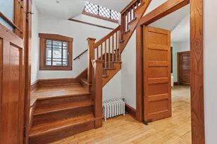 2410 E Stratford Ct, Shorewood, WI 53211 - Photo 4