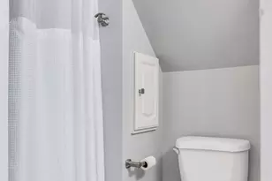 141 13th St, La Crosse, WI 54601 - Photo 24