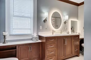 141 13th St, La Crosse, WI 54601 - Photo 16