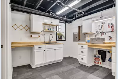 141  13th St, La Crosse, WI 54601 - Photo 32