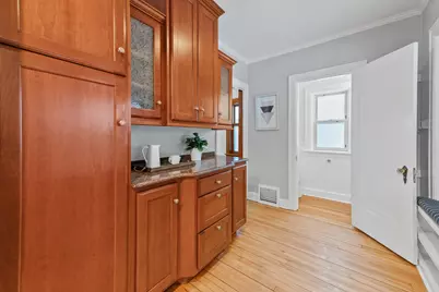 333 E Day Ave, Whitefish Bay, WI 53217 - Photo 20