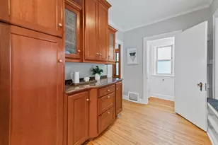 333 E Day Ave, Whitefish Bay, WI 53217 - Photo 20