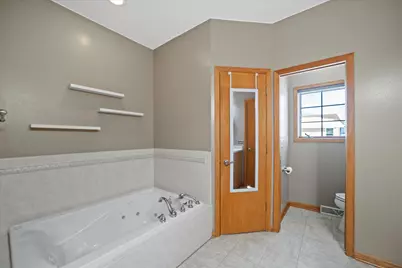 4007 W Cypress Ln #53132, Franklin, WI 53132 - Photo 22